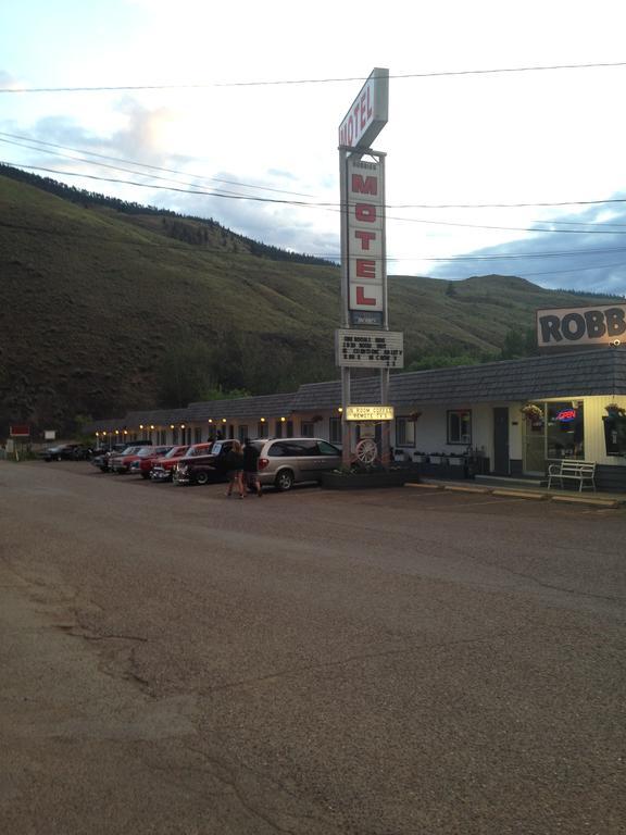 Robbie'S Motel Cache Creek Eksteriør billede